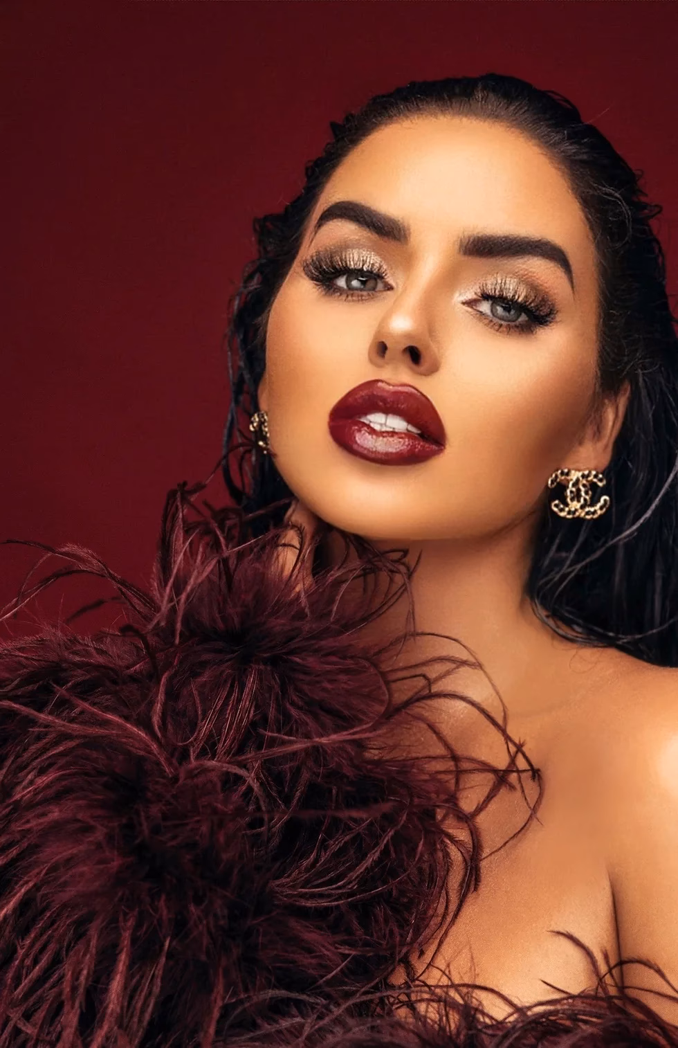 Who started the no-makeup makeup trend?