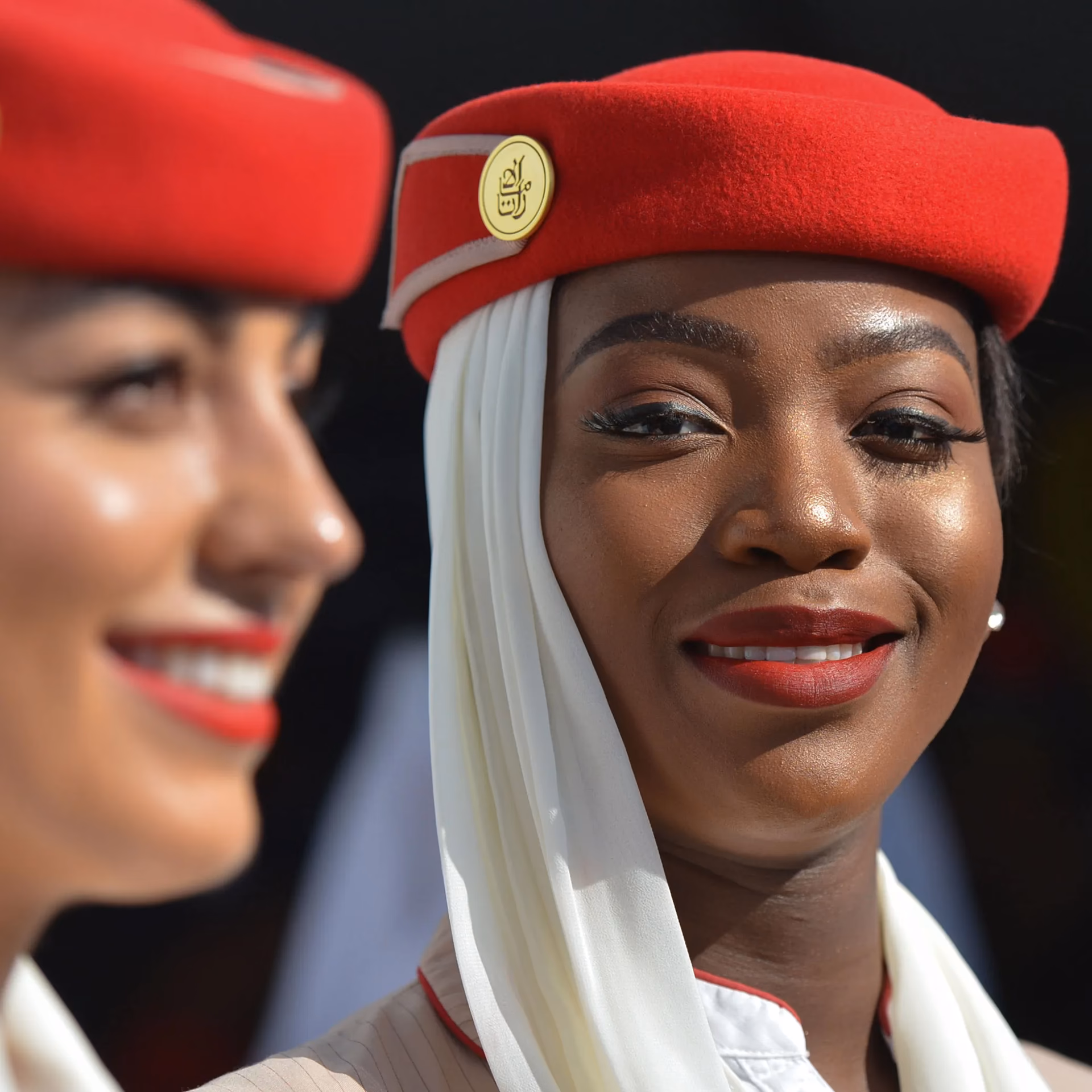 Do air hostesses have to wear makeup?
