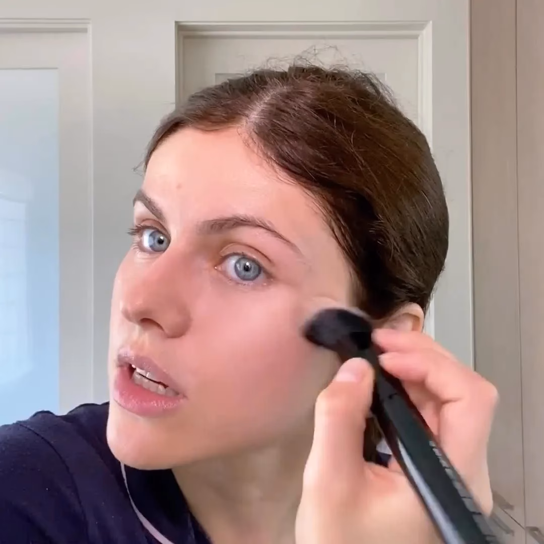 Is Alexandra Daddario intelligent?