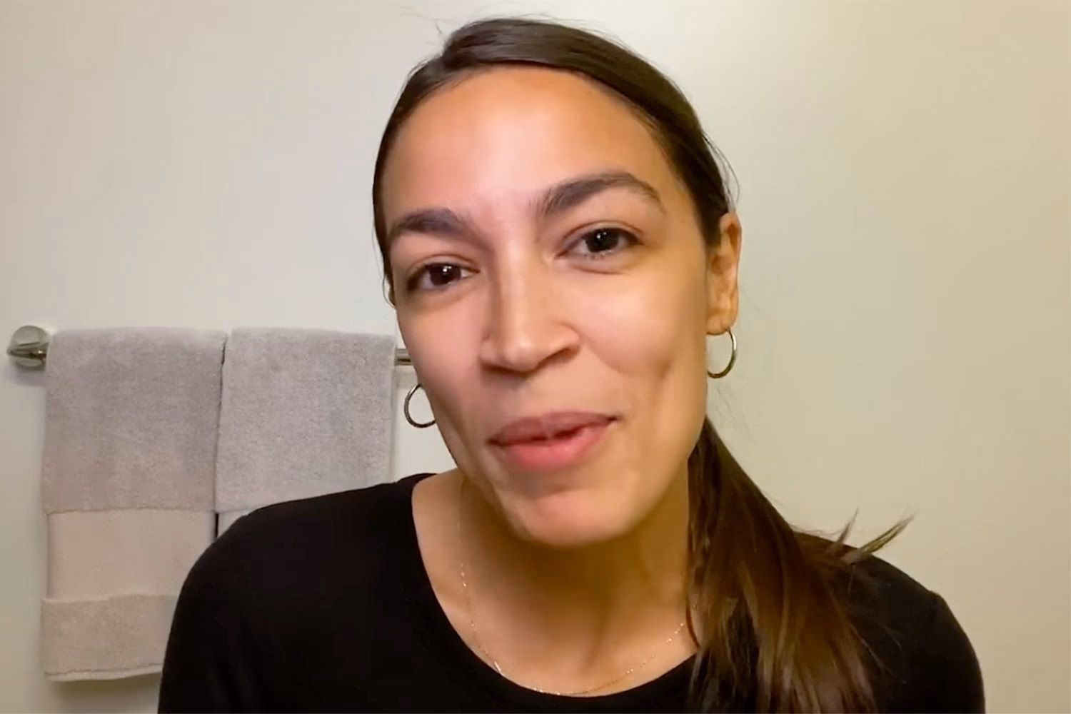 What lipstick does Alexandria Ocasio Cortez wear?