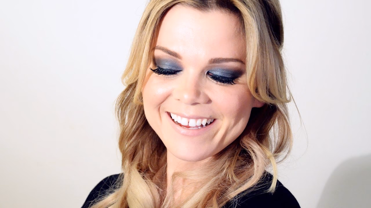 Are Kate Moss and Sienna Miller friends?