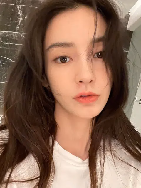 What are Angelababy's beauty secrets?
