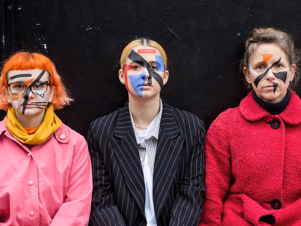 What makeup defeats facial recognition?