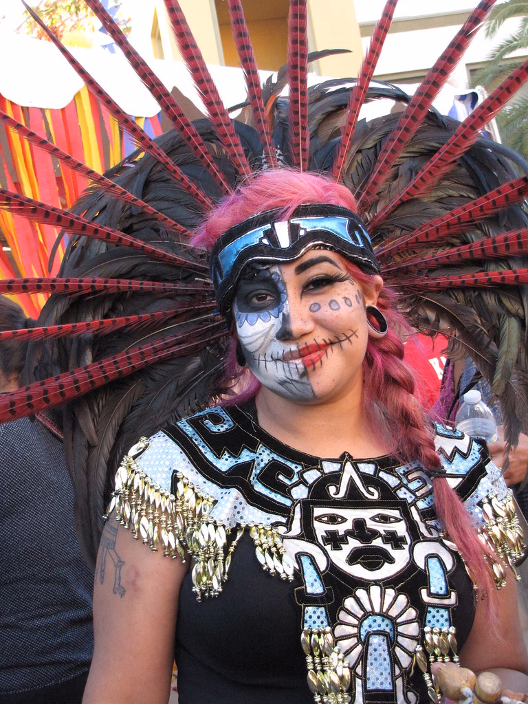 Did Aztecs wear makeup?