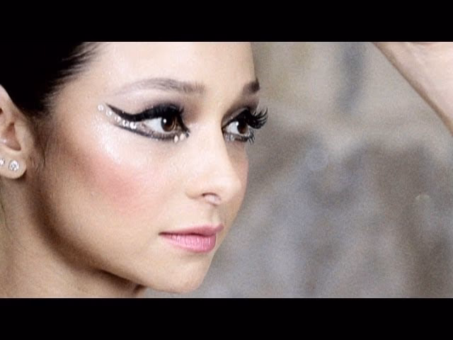 Do ballerinas wear a lot of makeup?