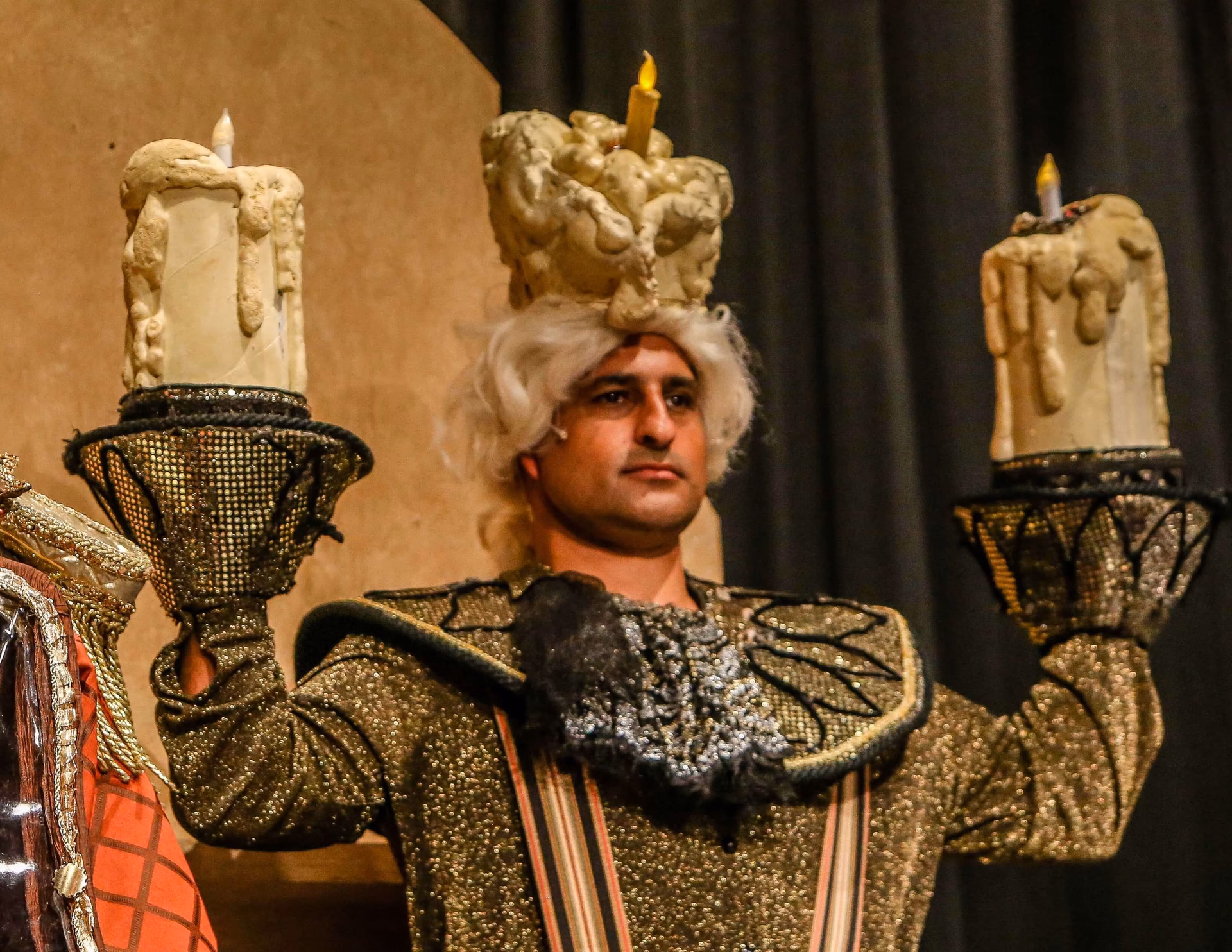 Who plays Lumiere in the new Beauty and the Beast?