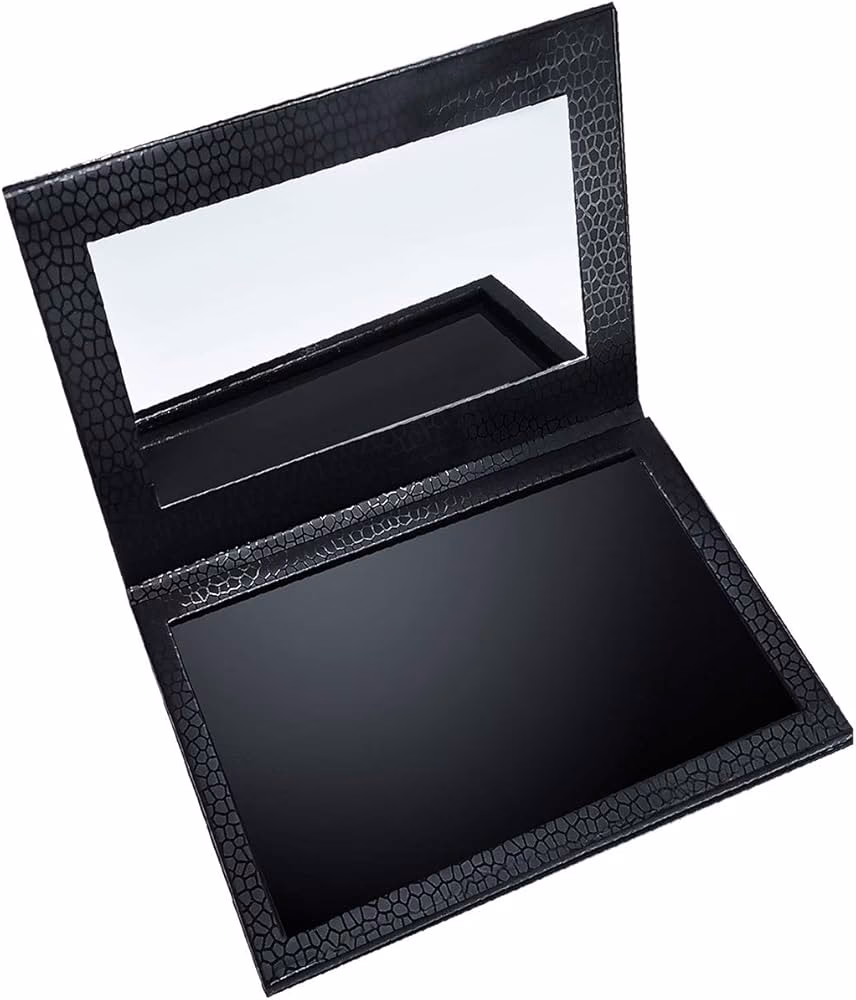 Are blend bunny palettes magnetic?