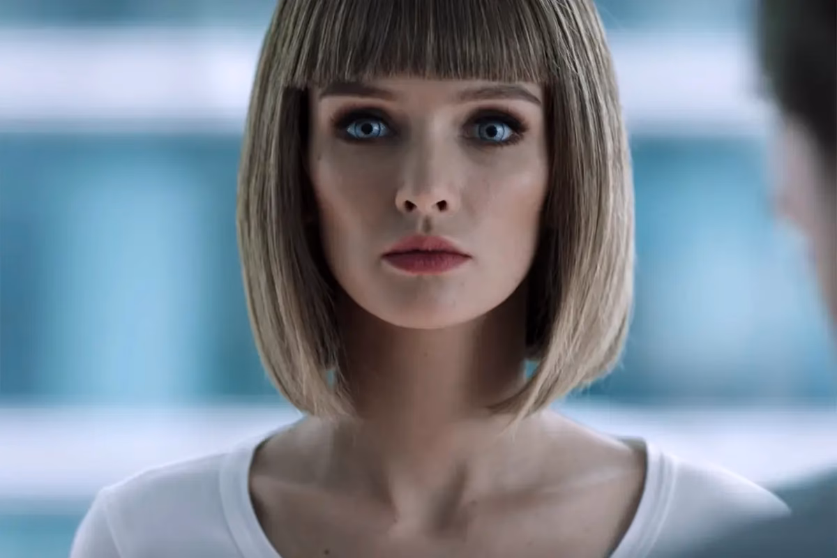 What is the Netflix show about the female robot?