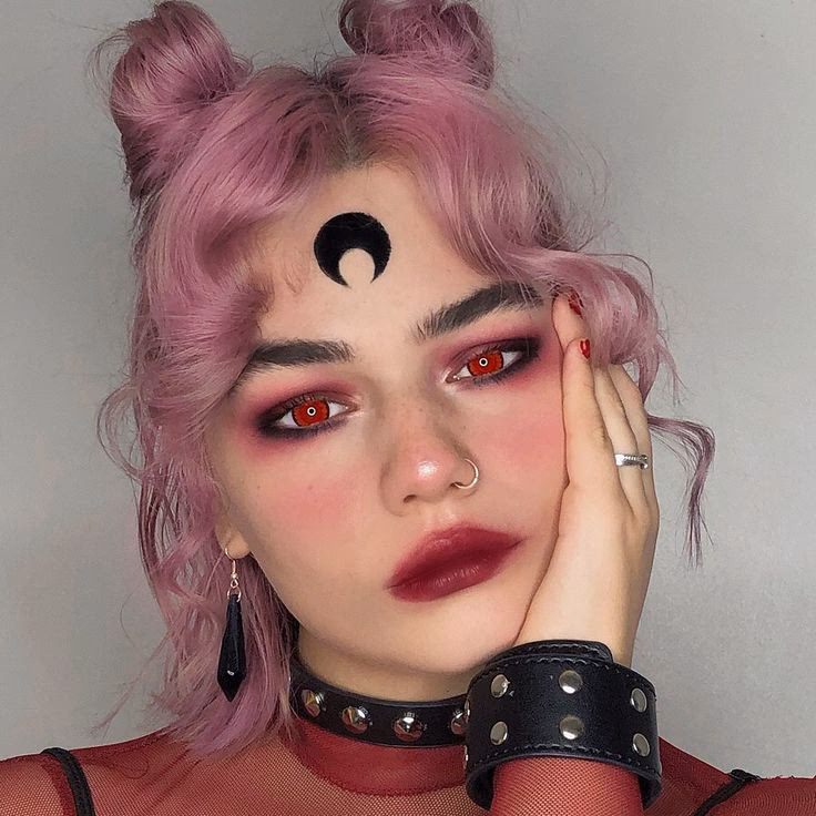 How old is black lady Sailor Moon?