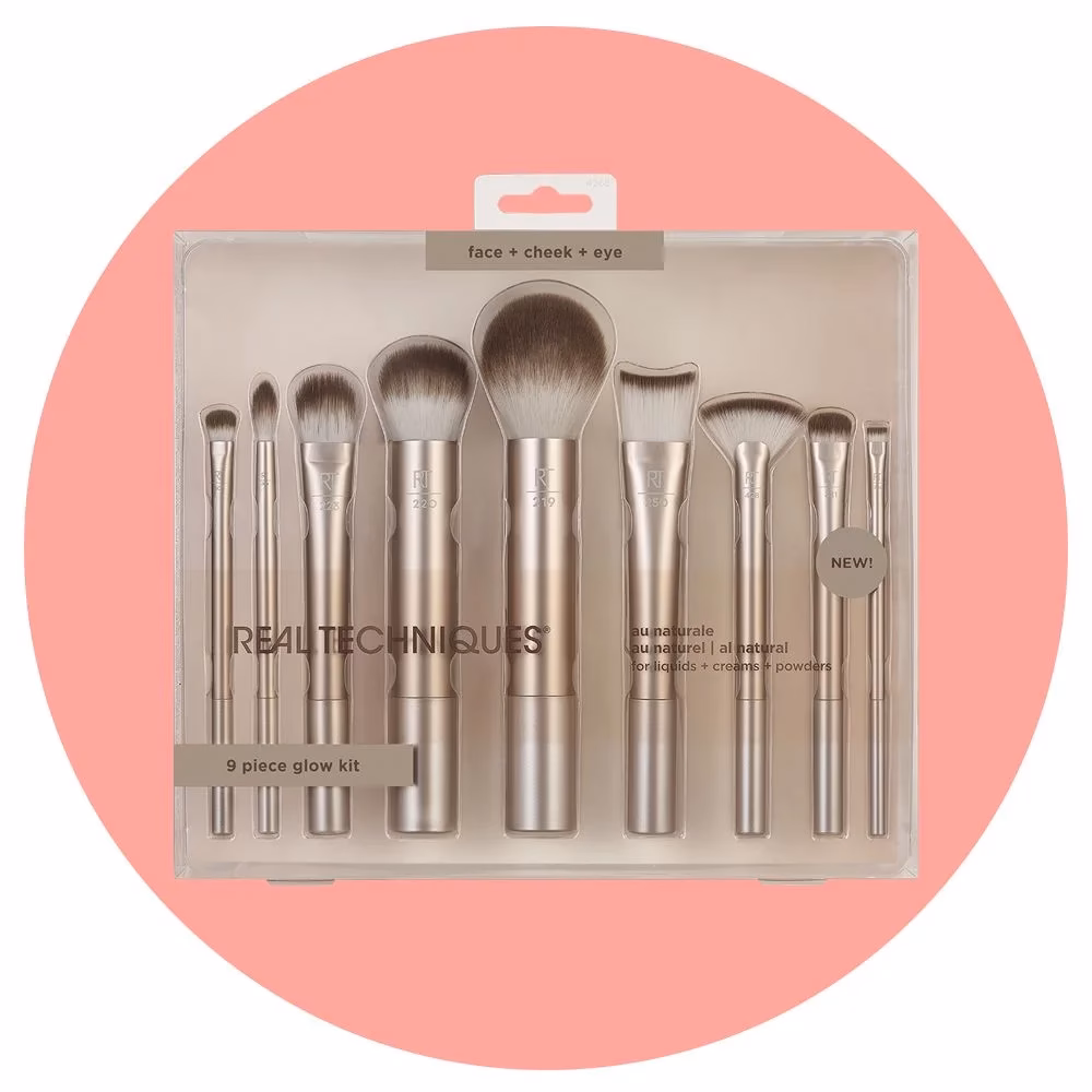 What brush is best for eyeshadow as eyeliner?