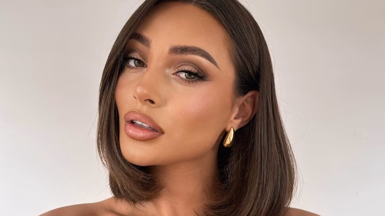 Where does bronze makeup go?