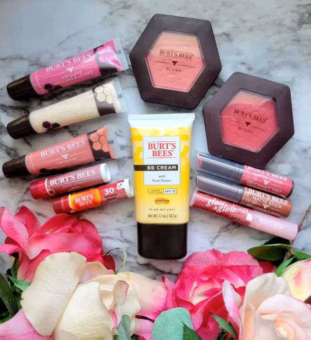 Does Burt's Bees have good mascara?