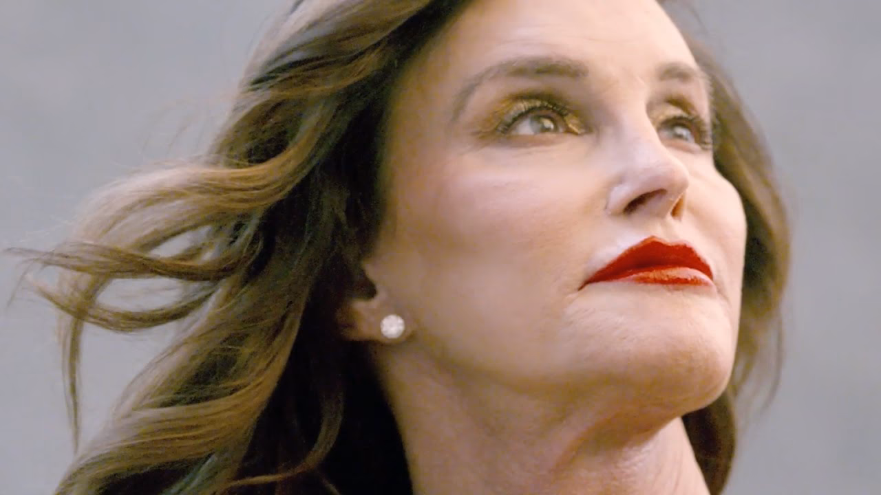What pronoun does Caitlyn Jenner use?