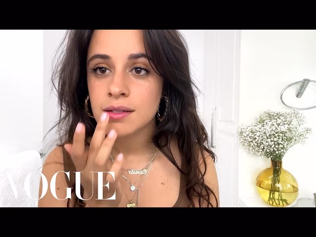 What makeup does Camilla use?