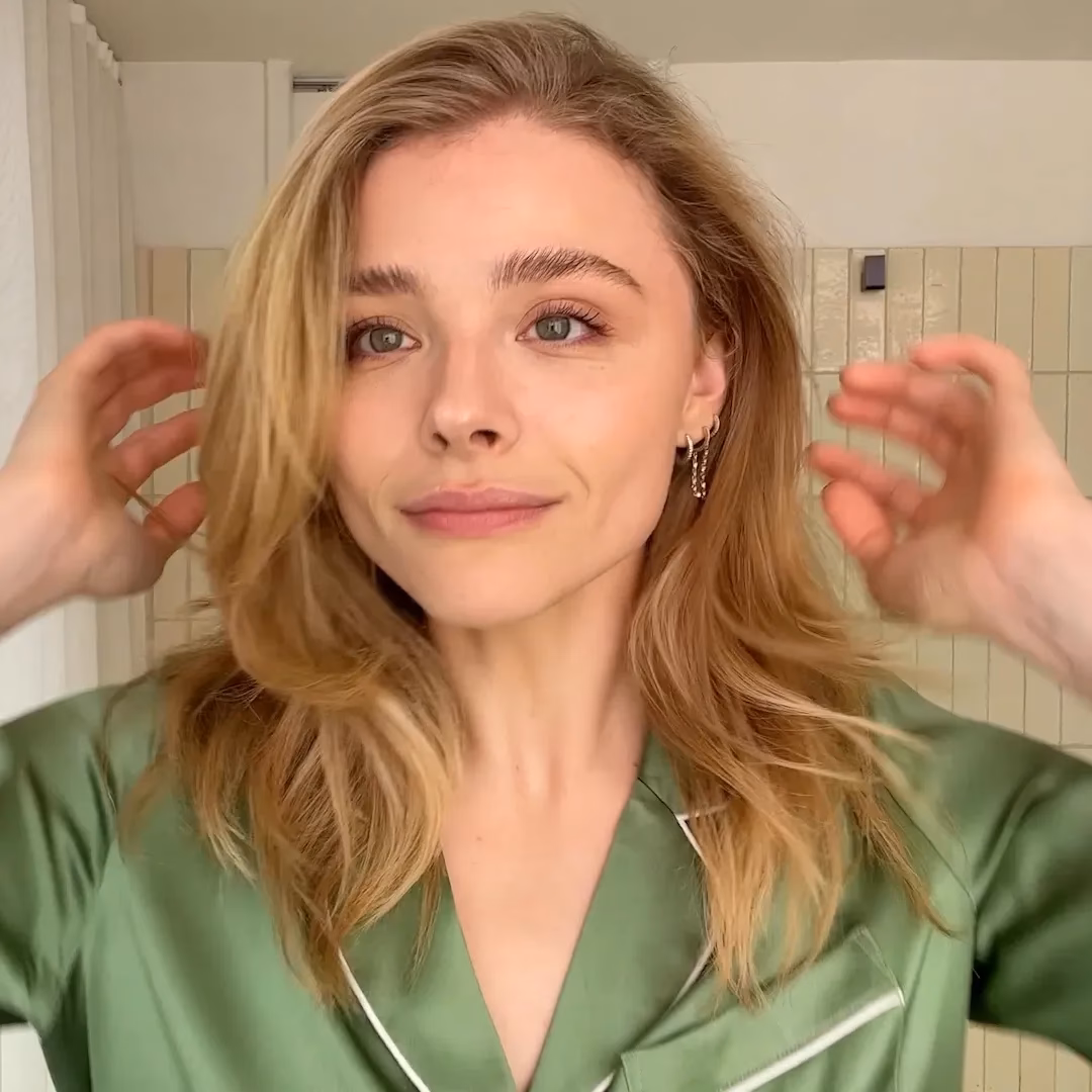 Are Chloë Grace Moretz and Kate Harrison still together?