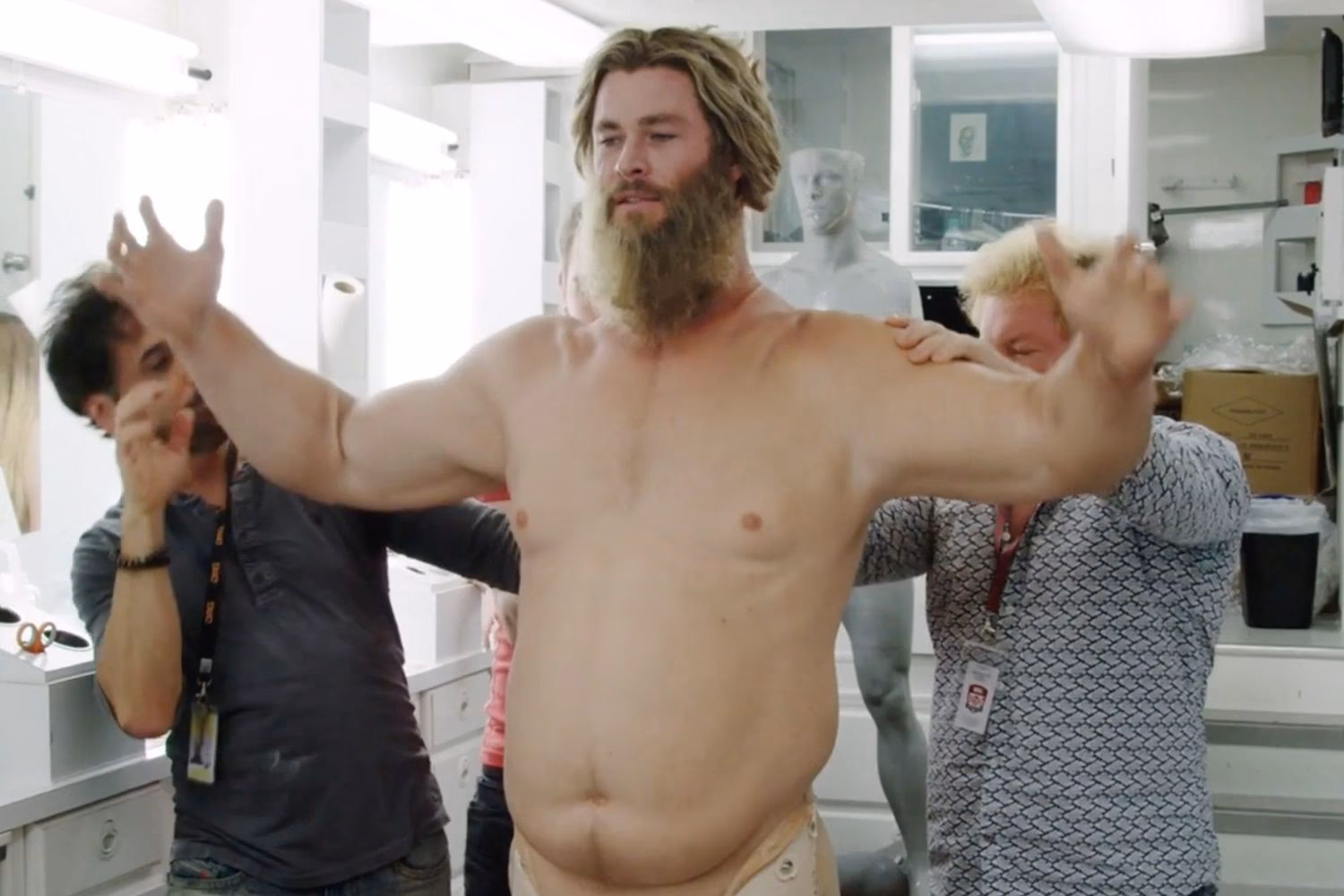Is Chris Hemsworth bigger in Thor 4?