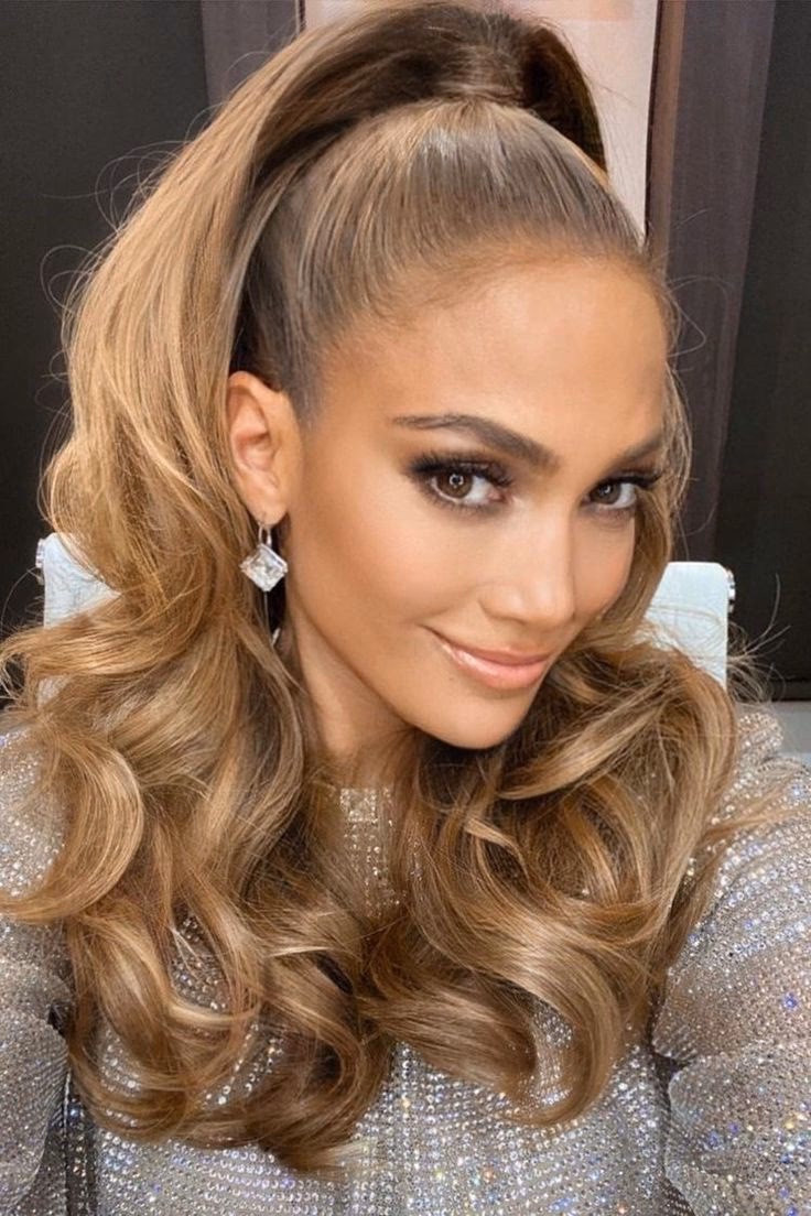 How do you wear your hair to a Christmas party?