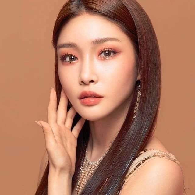 What happened with Chung Ha?