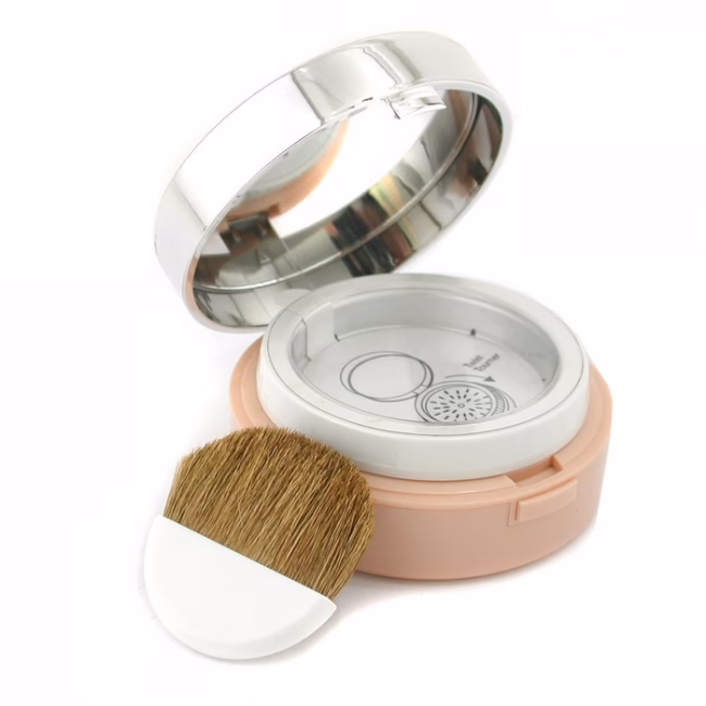 How to apply Clinique Superpowder double face powder?