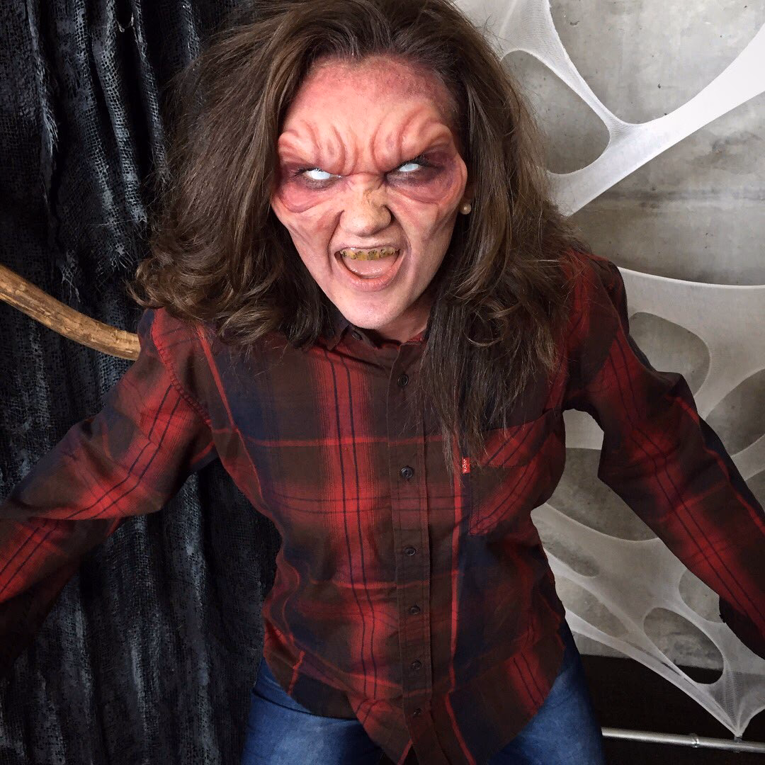 What makeup is used on The Dead?