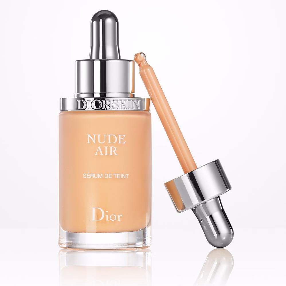 What does Dior Advanced serum do?
