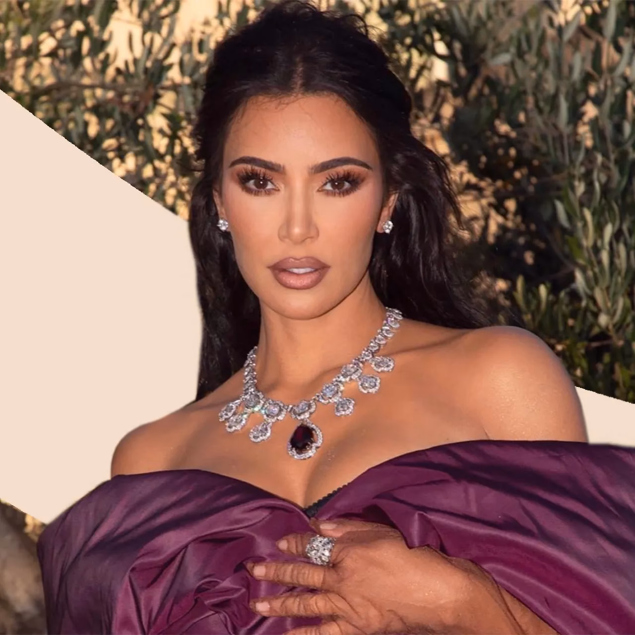 Is Dolce Vita owned by Steve Madden?