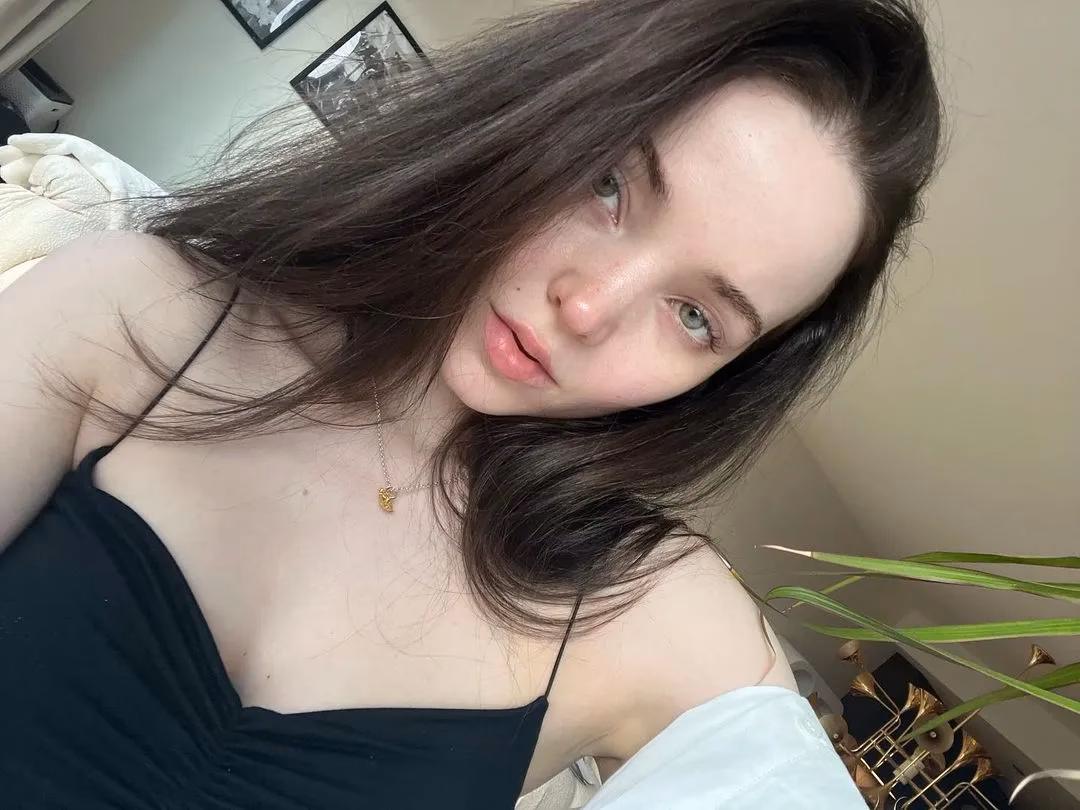 What is Dove Cameron's sexuallity?