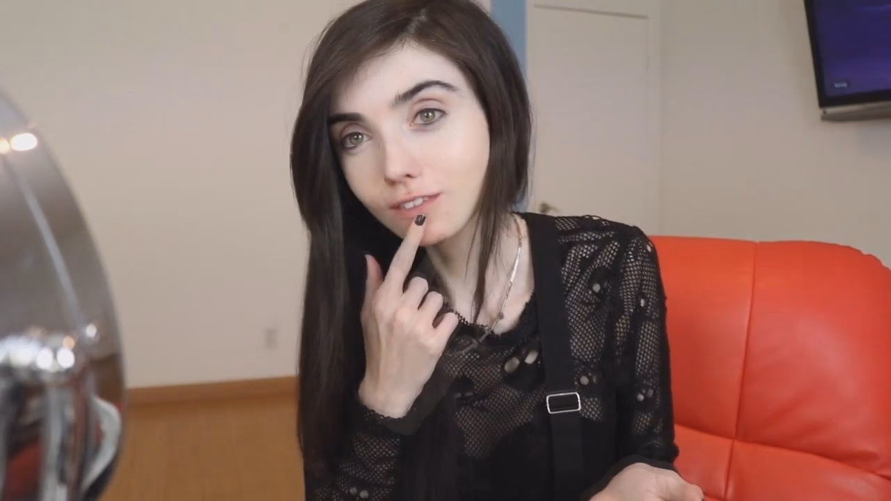 How rich is Eugenia Cooney?