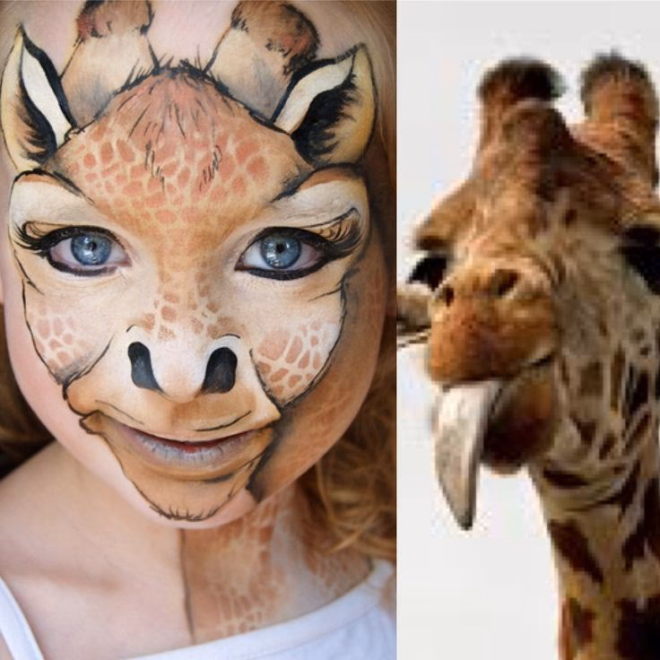 Do boy and girl giraffes have horns?