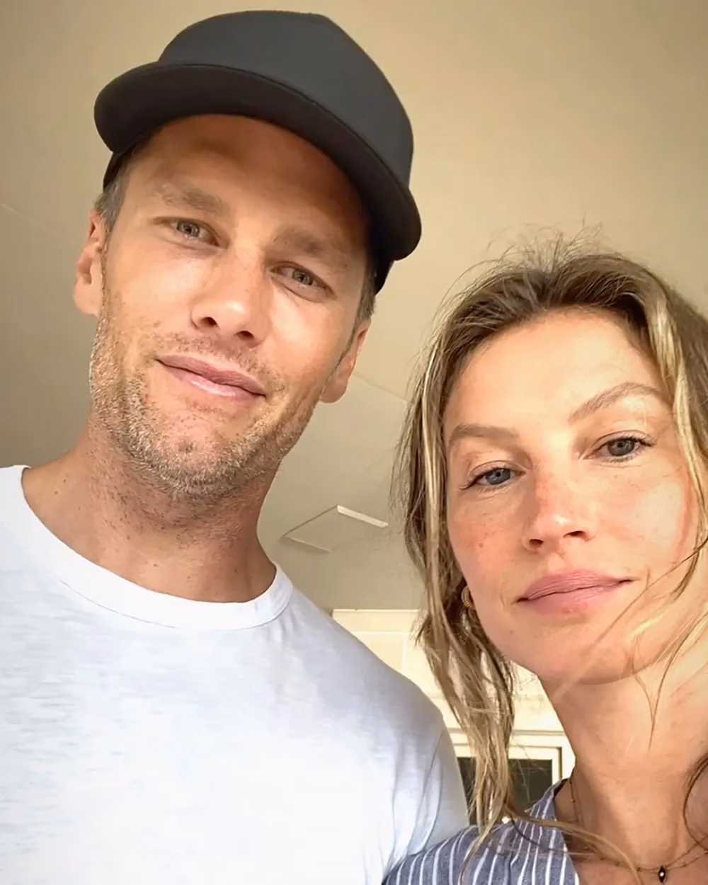What time does Gisele Bündchen go to sleep?
