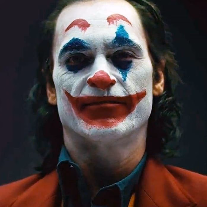 Did Heath Ledger do his own makeup?