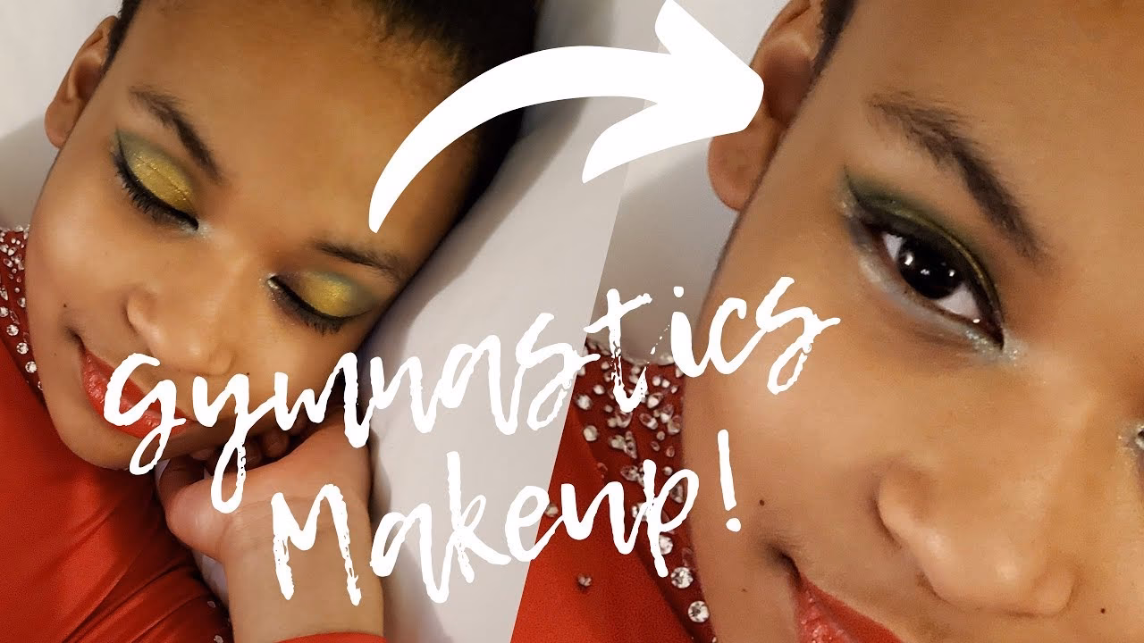 Do female gymnasts have to wear makeup?