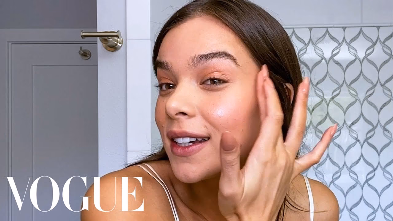 Is Hailee Steinfeld a millionaire?