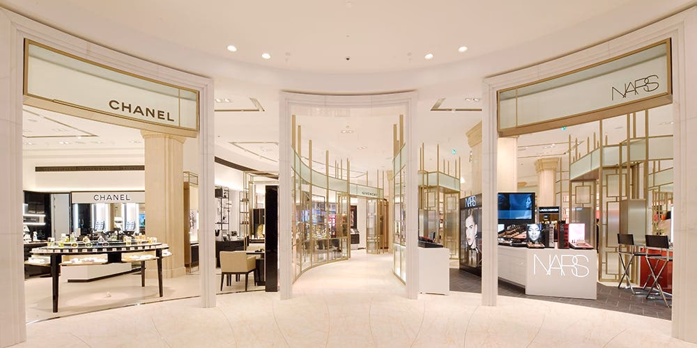 Can you get your makeup done at Harrods?