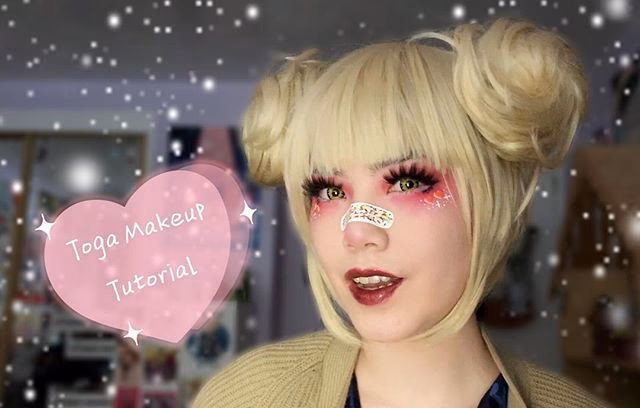 What does Toga Himiko wear?