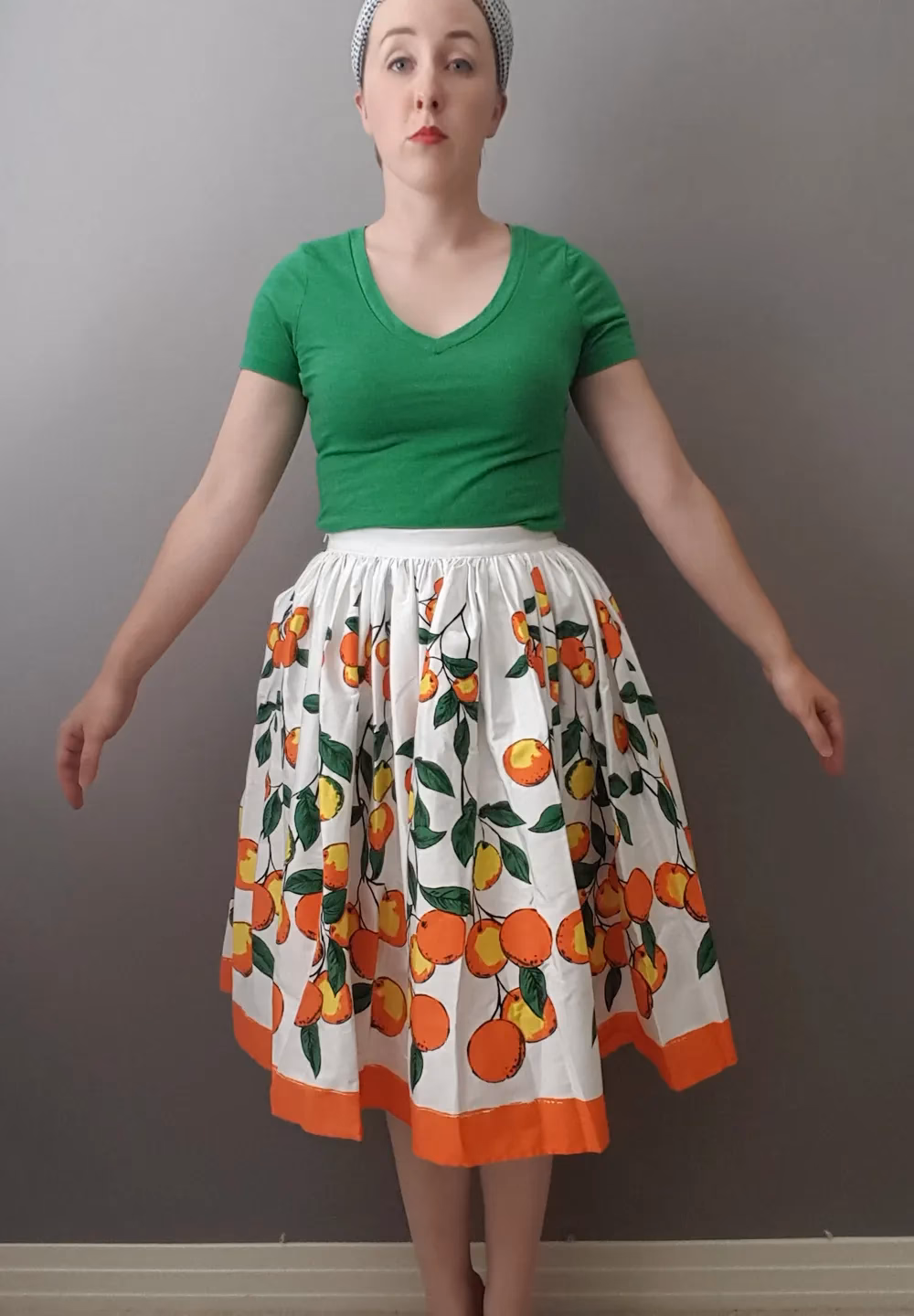 What is the easiest skirt to make?