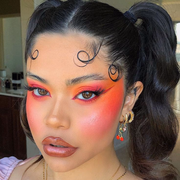 How do you compliment a makeup artist on Instagram?