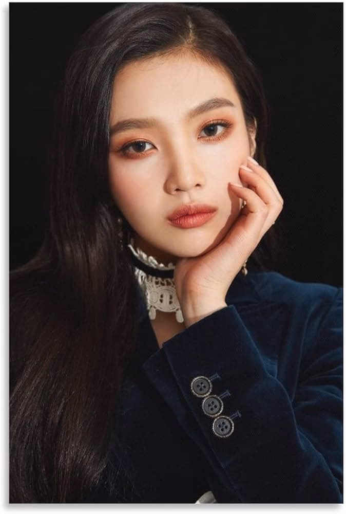 What is the meaning behind peek a boo by Red Velvet?