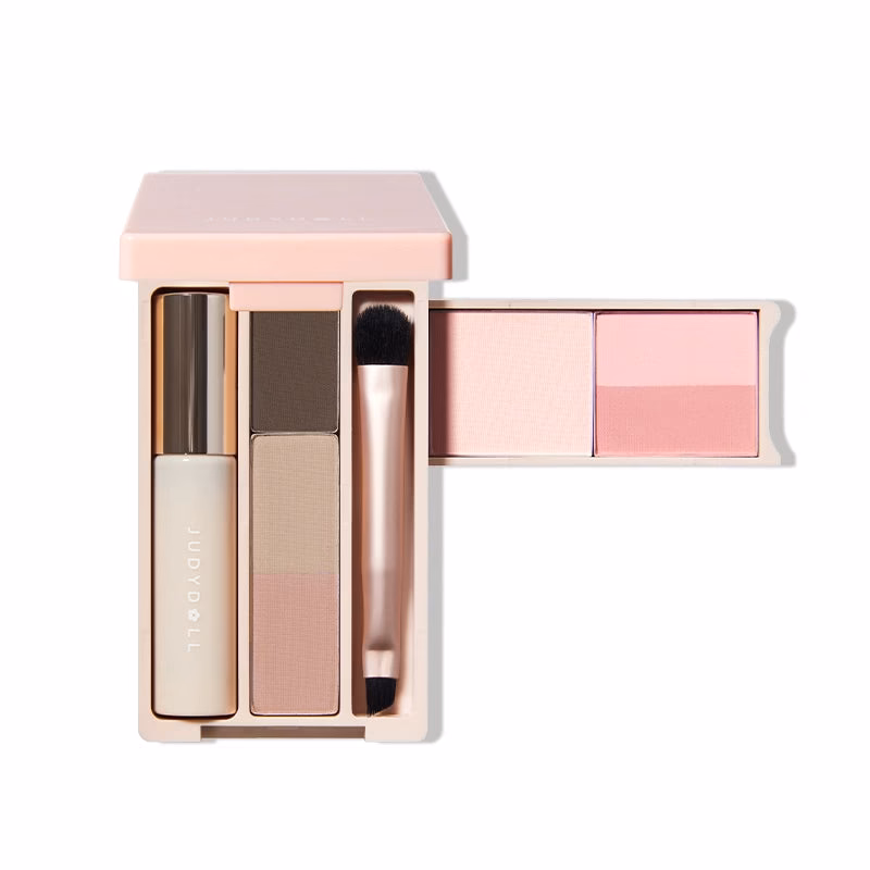 What country is Judydoll from?