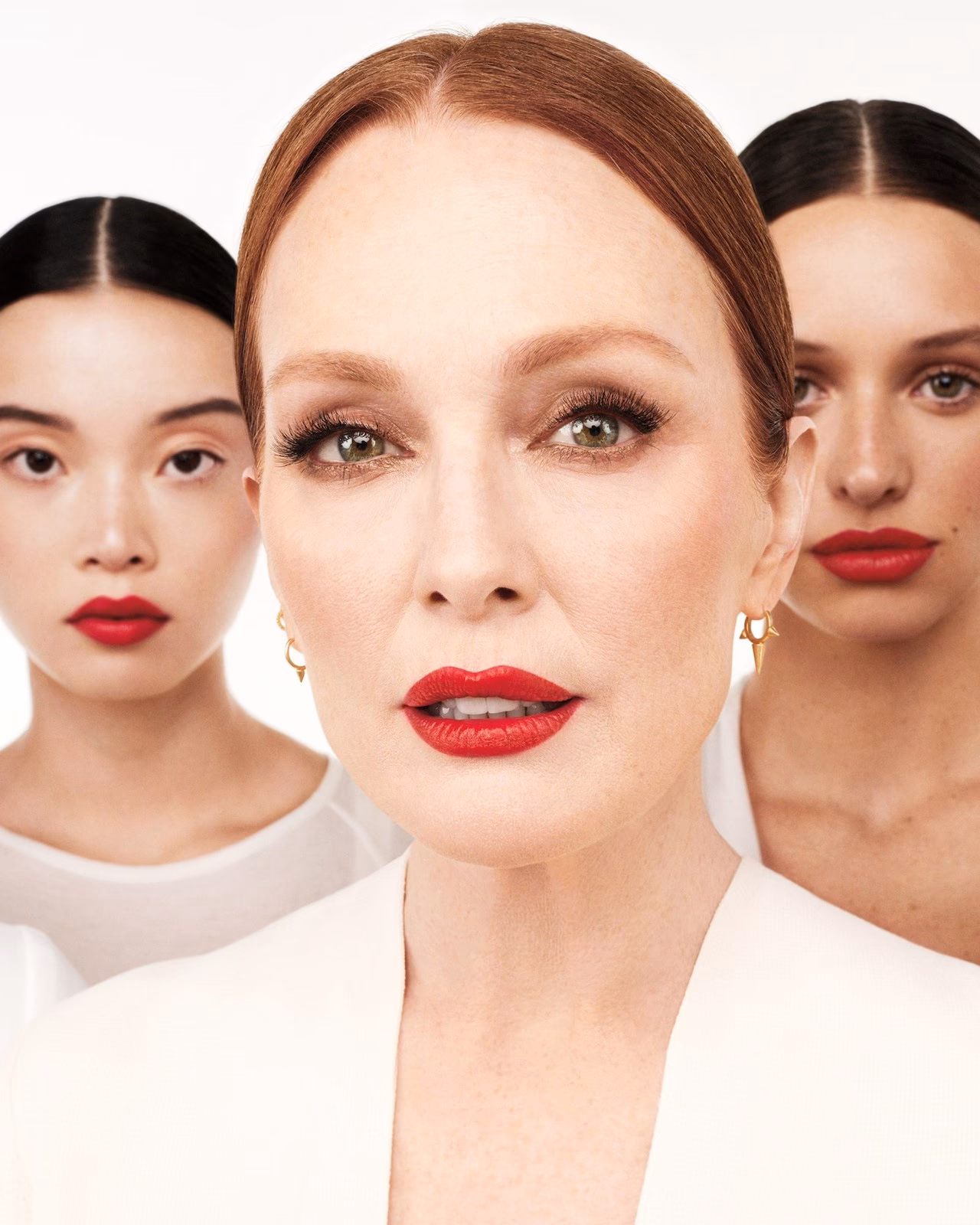 What are the beauty treatments of Julianne Moore?