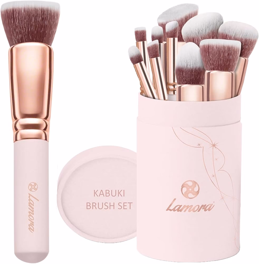 What is a kabuki brush for makeup?