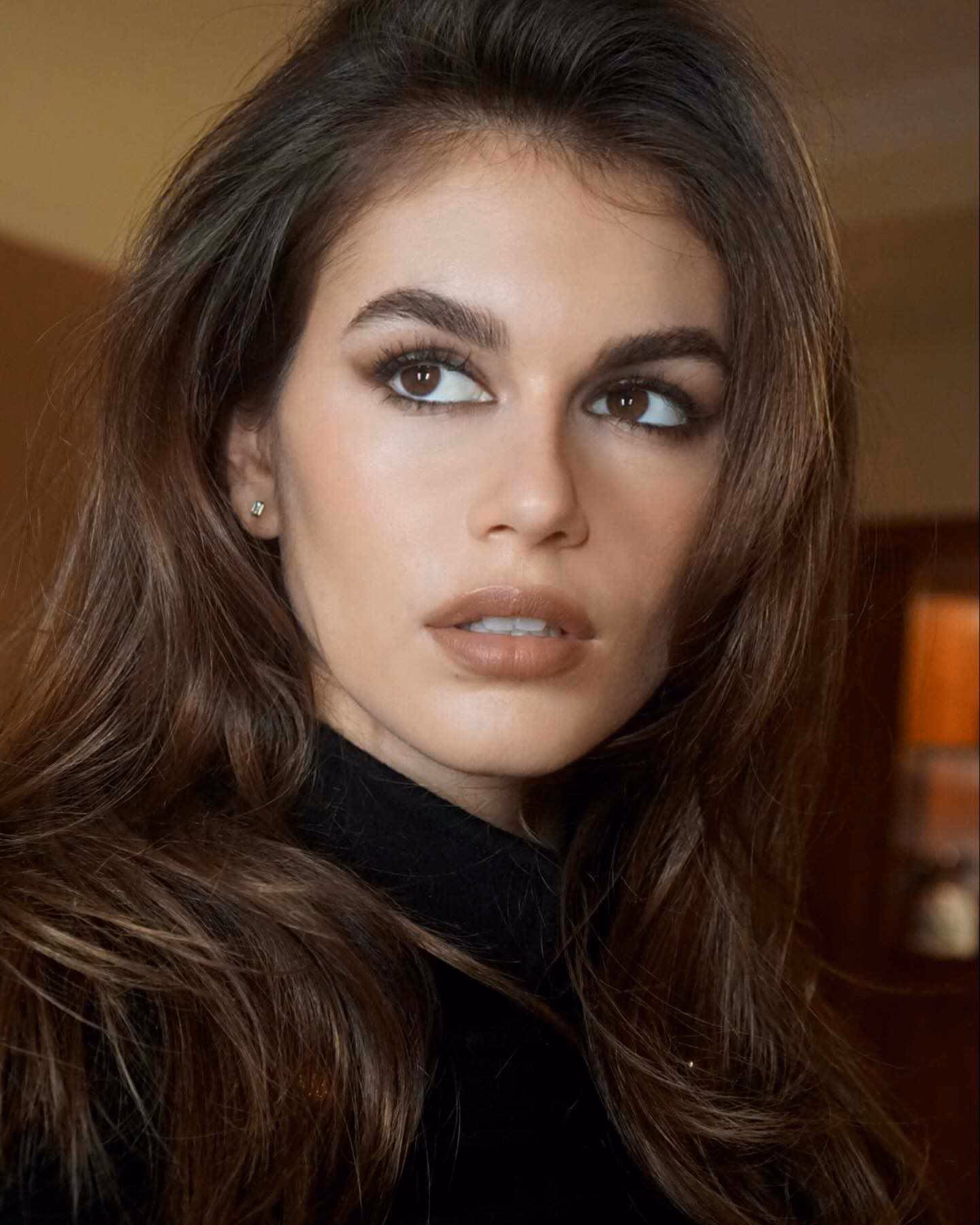 What lipstick does Kaia Gerber use?
