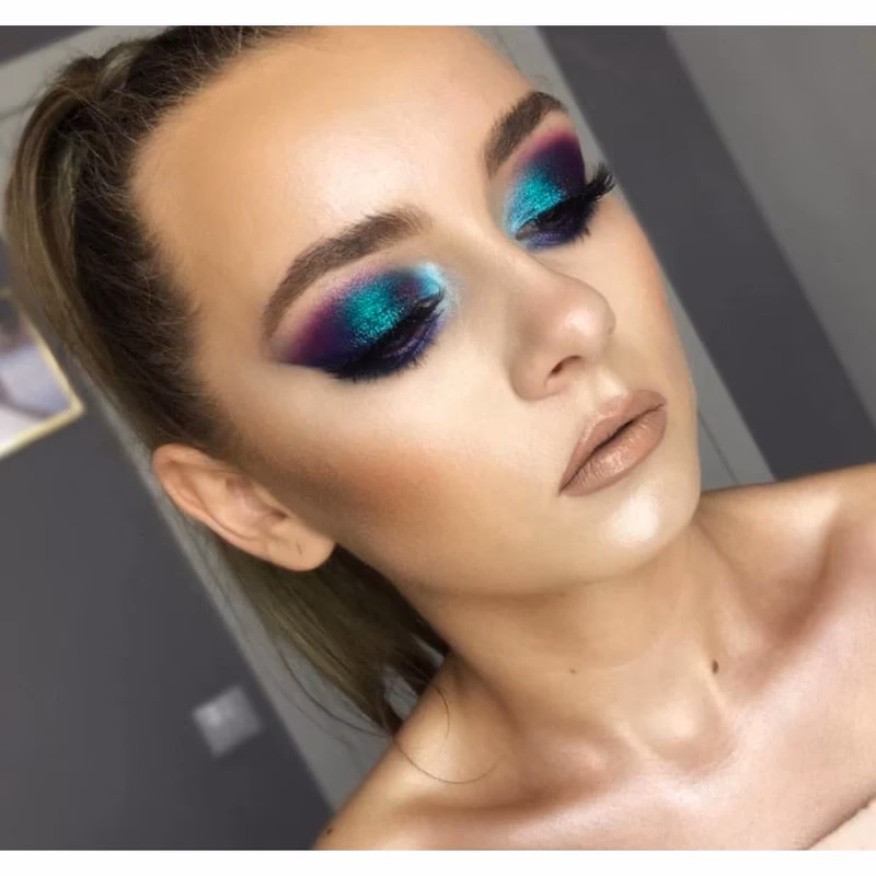 How is chameleon pigment made?