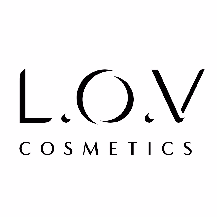 Who did the makeup for The Love Witch?