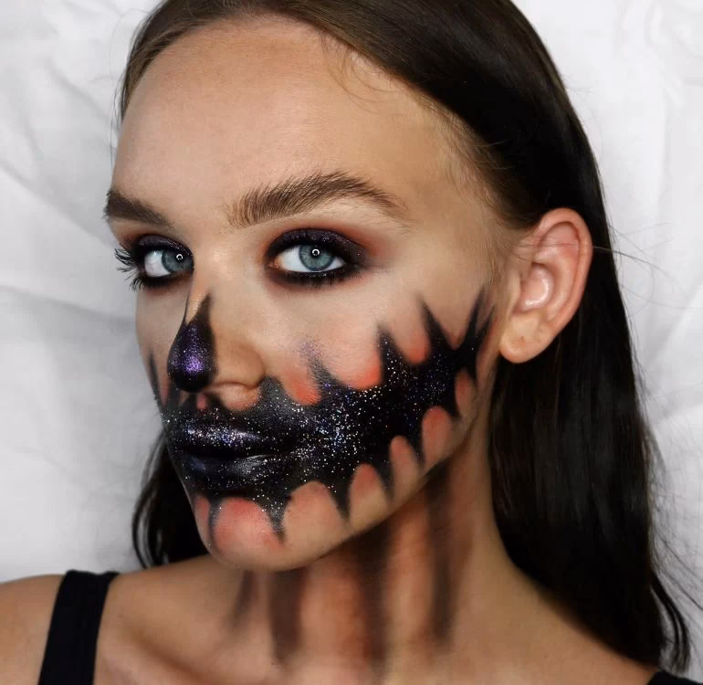 Does Mac Cosmetics do Halloween makeup?