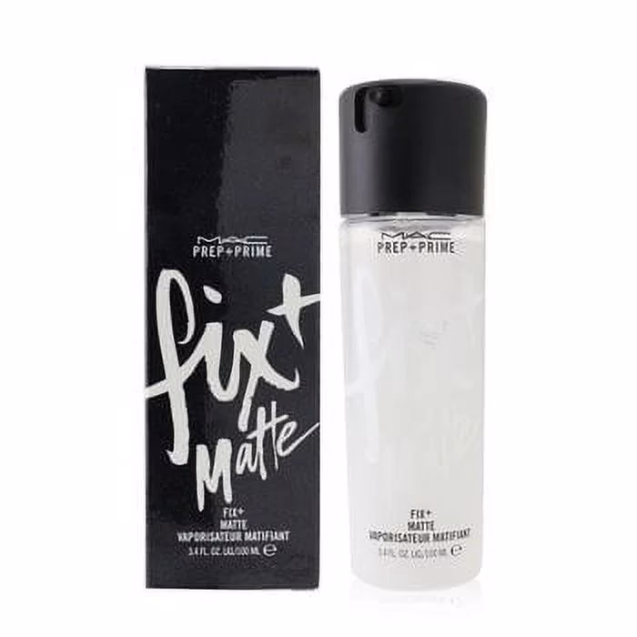 Does Mac have a good setting spray?