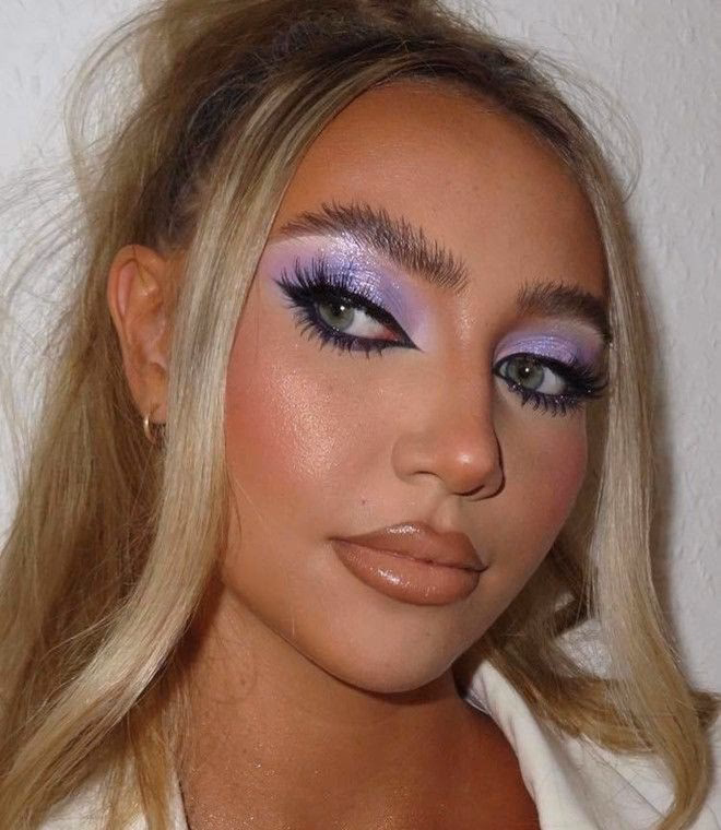 ¿Cómo se maquillaban las personas en el 2000?