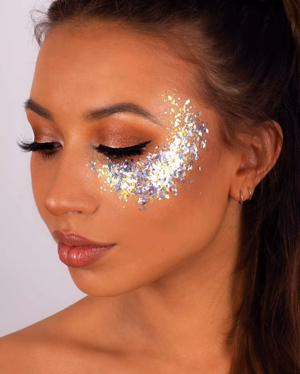¿Cuál es la diferencia entre glitter y brillantina?