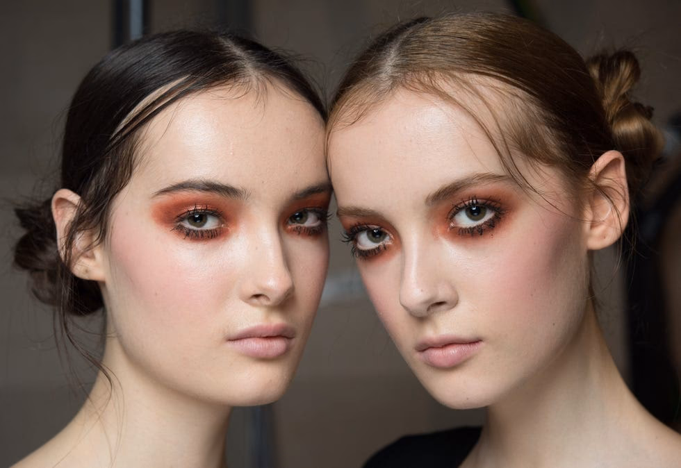 Why does my makeup look bad in winter?