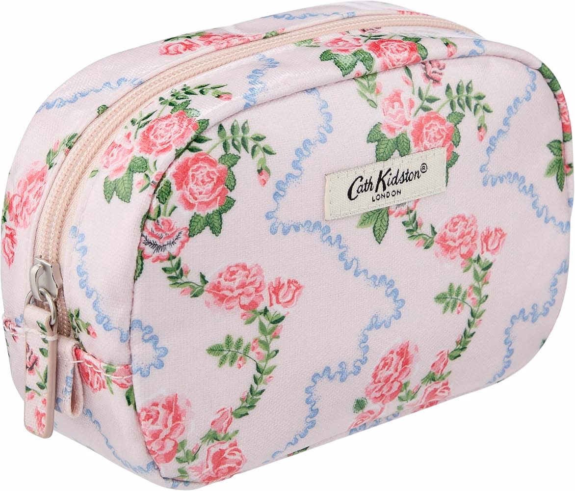 Can you wash Elizabeth Scarlett bags?